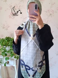 روسری ماهرخ